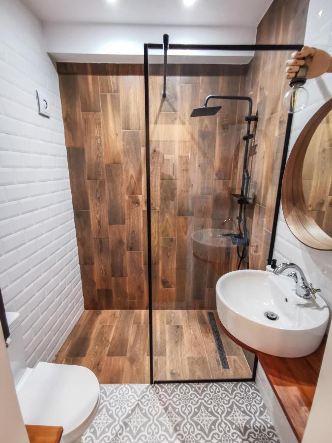 Bohemian Central Flat Бухарест Екстер'єр фото